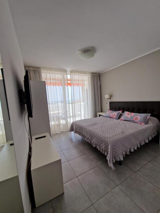 ארונה Las Vistas Beach מראה חיצוני תמונה